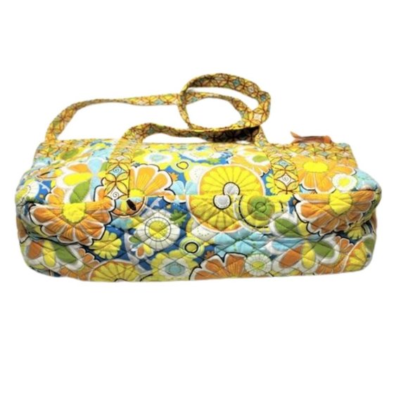 She's Got Baggage Large Yellow Print Multi-Pocket Sunflower Tote Bag - Picture 8 of 16